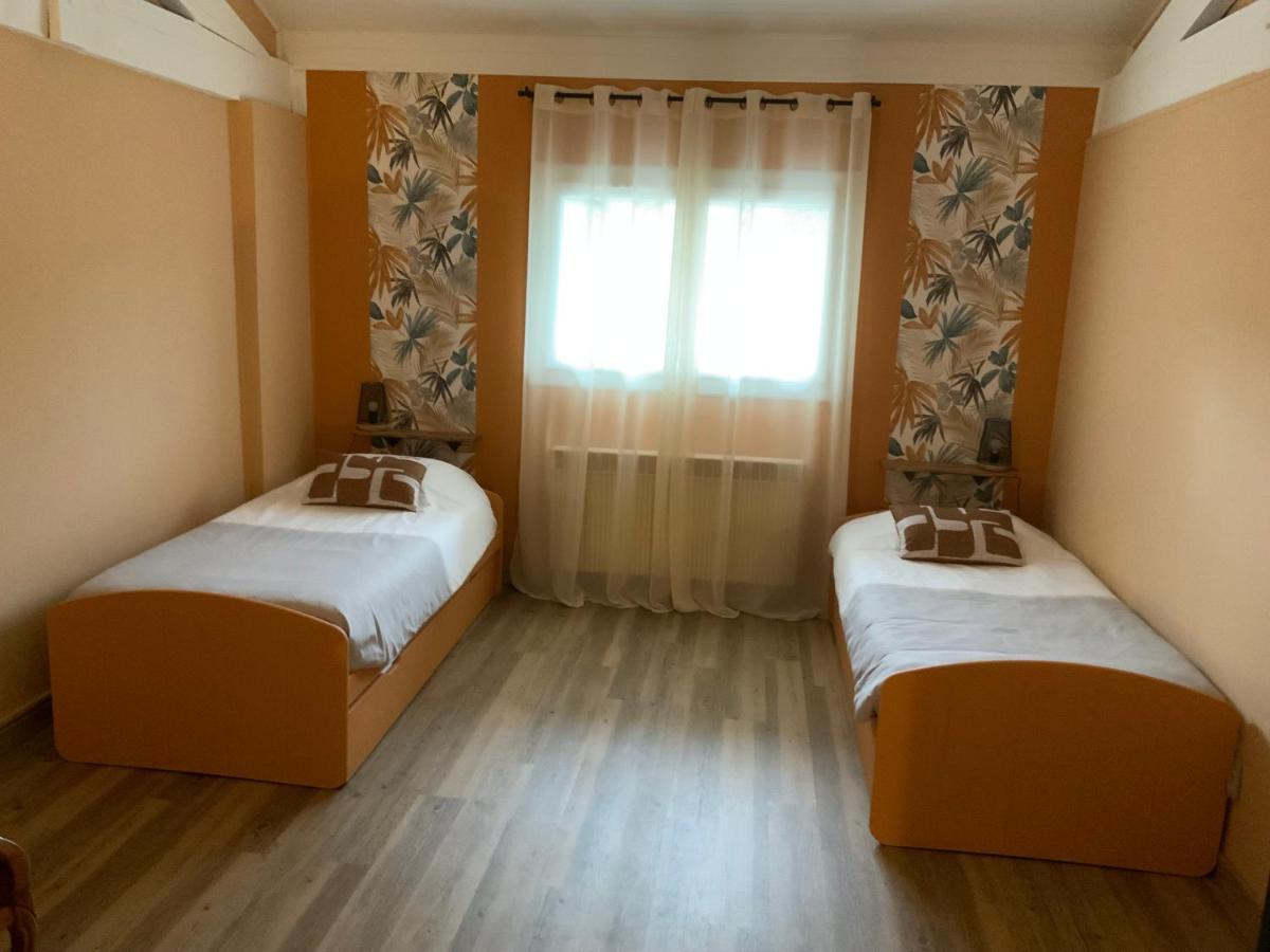 Commensacq Domaine De Labelo B&B 외부 사진